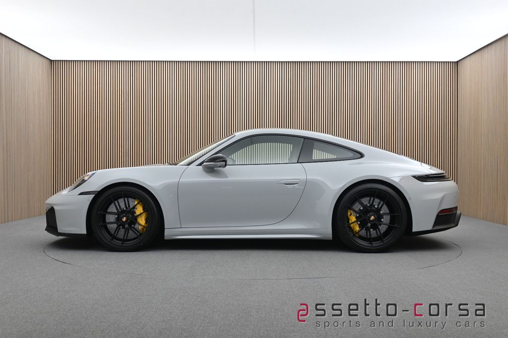 Porsche 992 2024