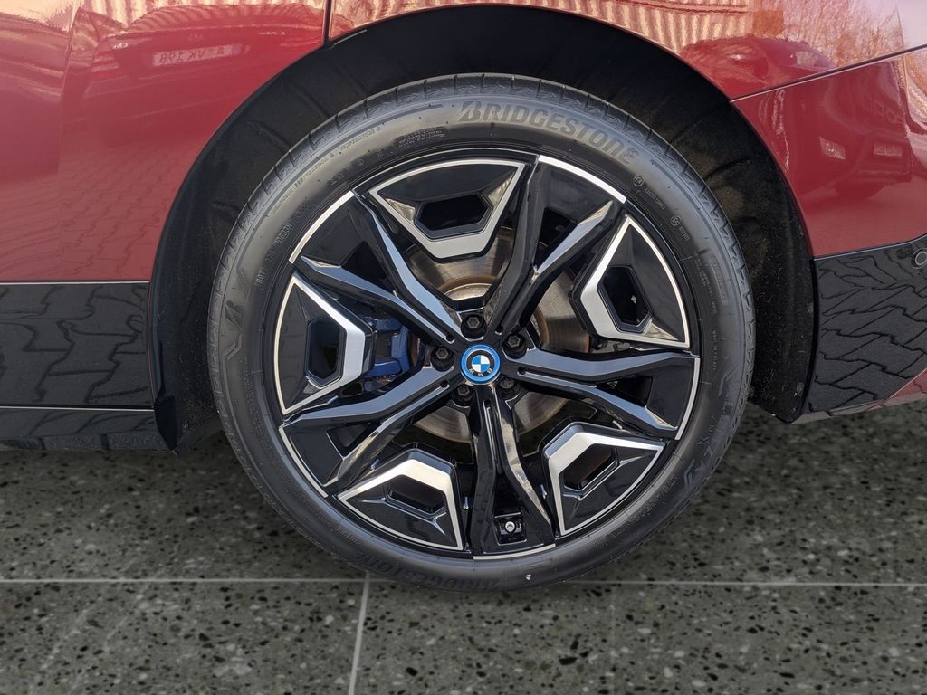 BMW iX 2022