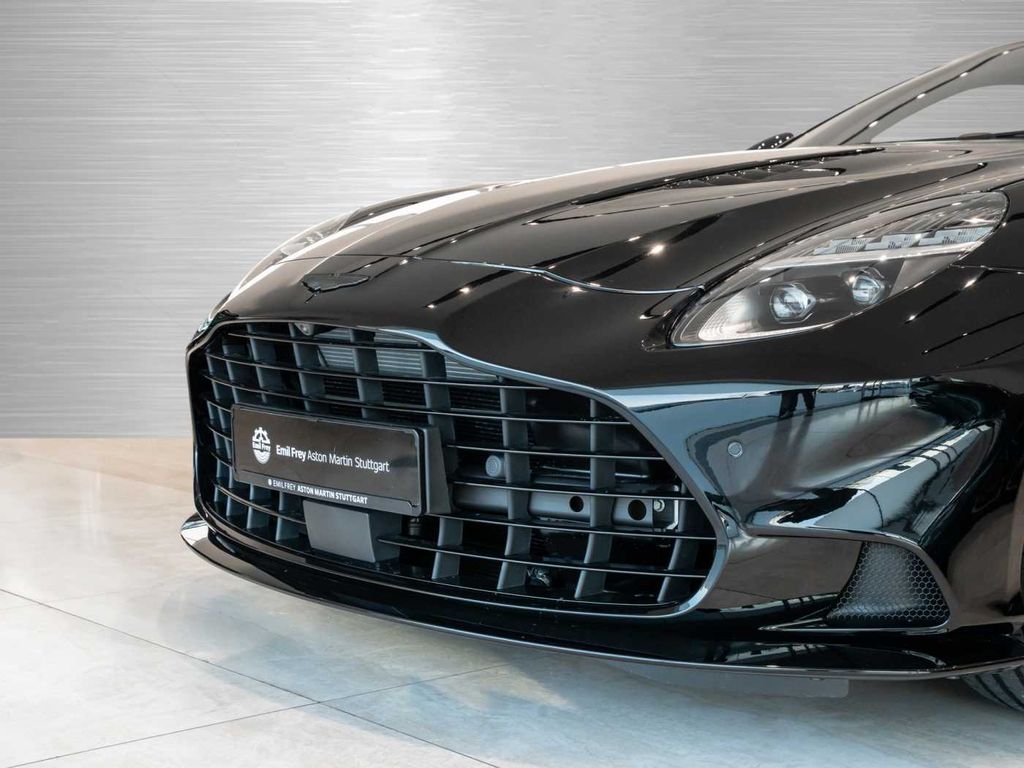 Aston Martin Vanquish