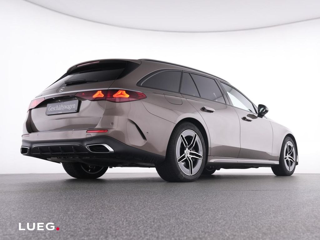 Mercedes-Benz E 300 2025