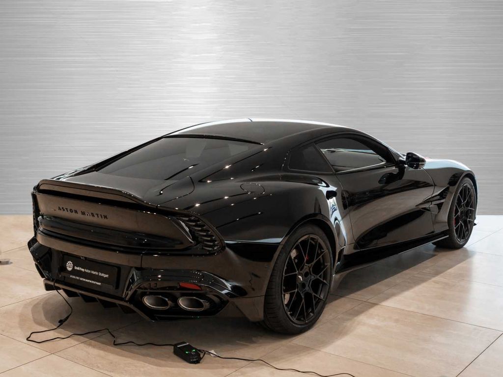 Aston Martin Vanquish