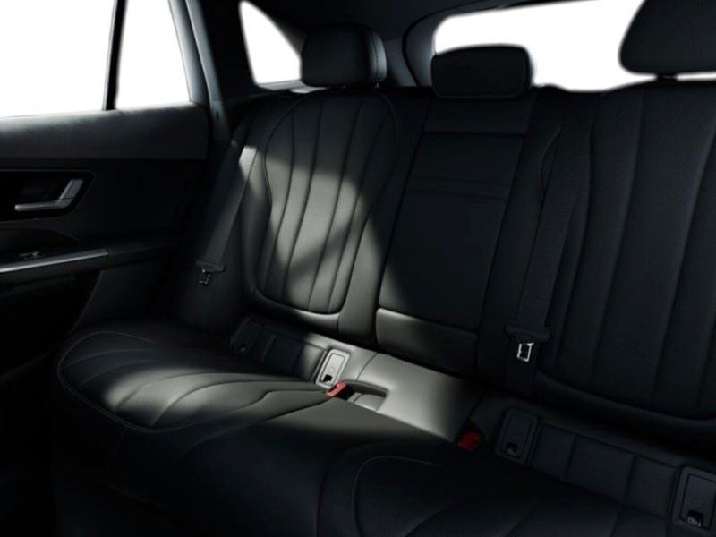 Mercedes-Benz EQE 2024