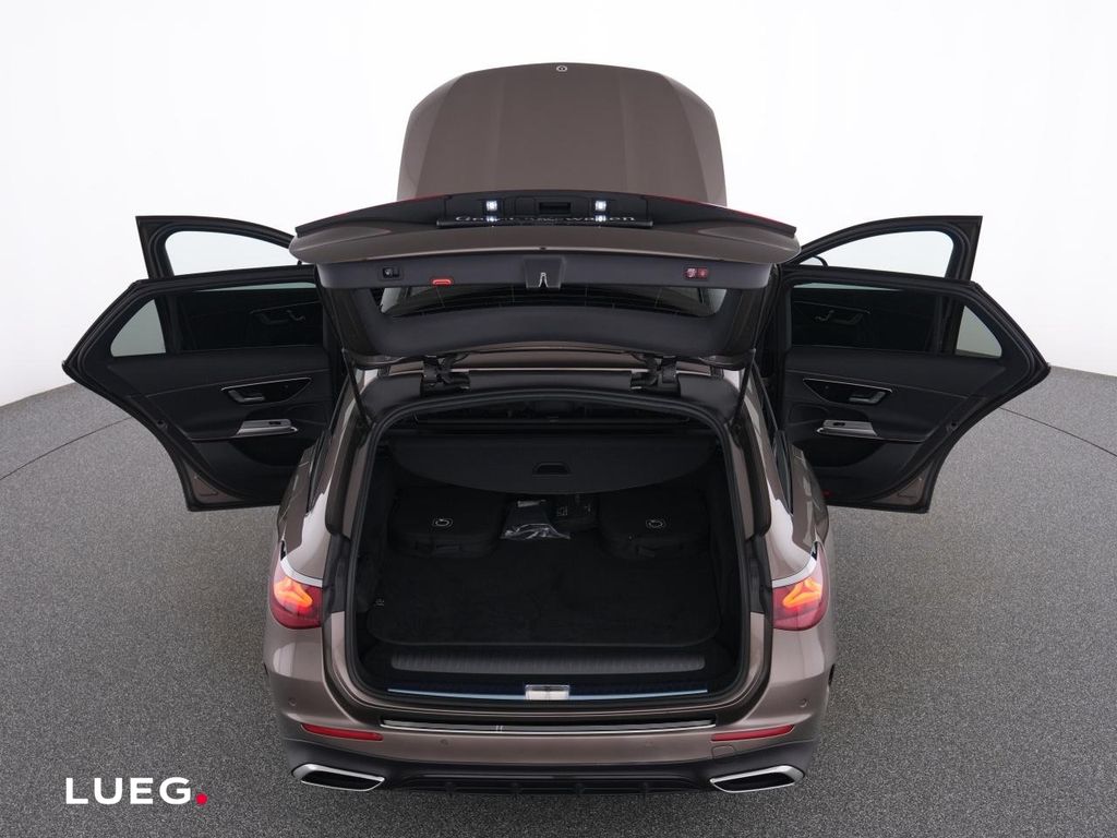 Mercedes-Benz E 300 2025