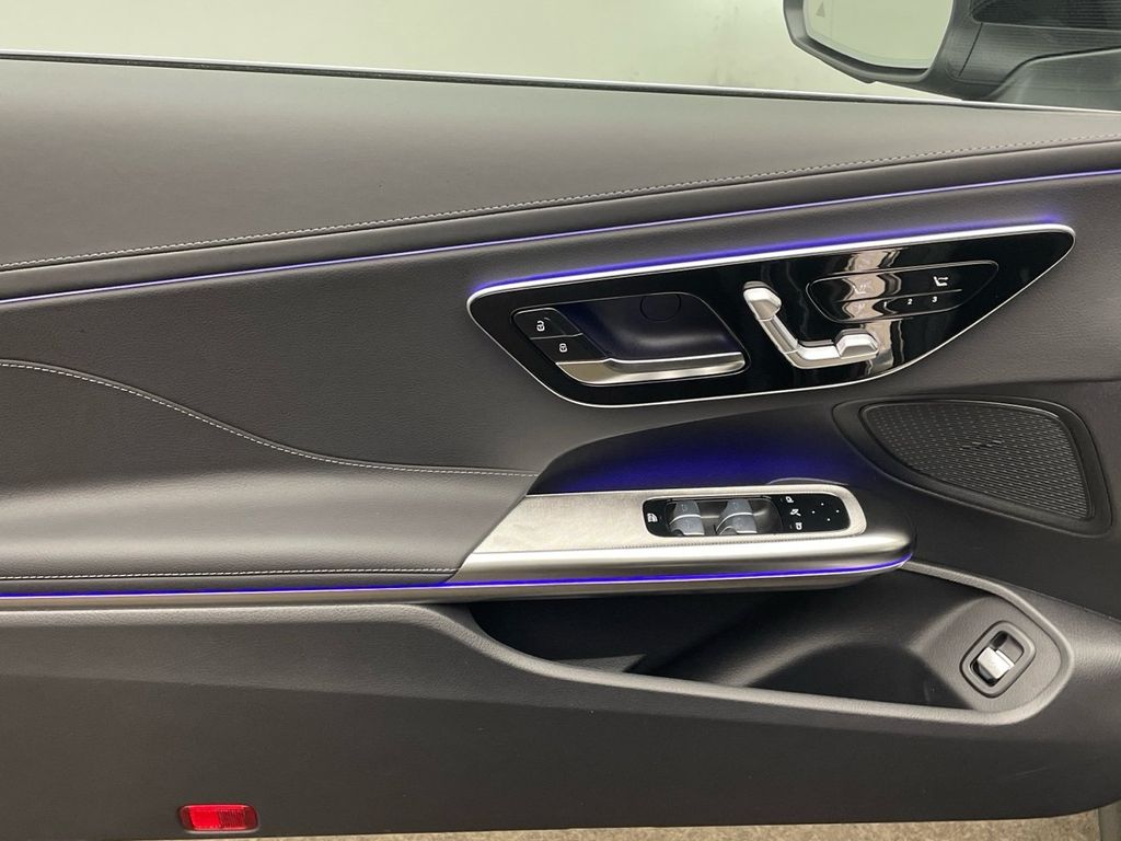 Mercedes-Benz CLE 200 2025