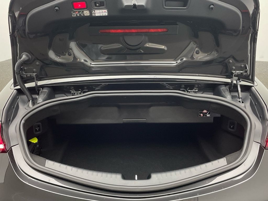 Mercedes-Benz CLE 200 2025