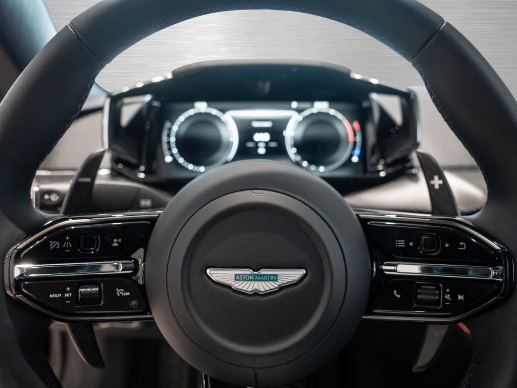 Aston Martin Vanquish