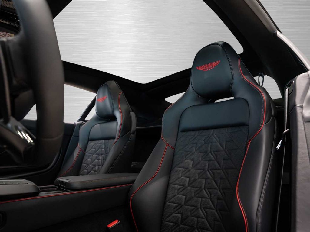 Aston Martin Vanquish