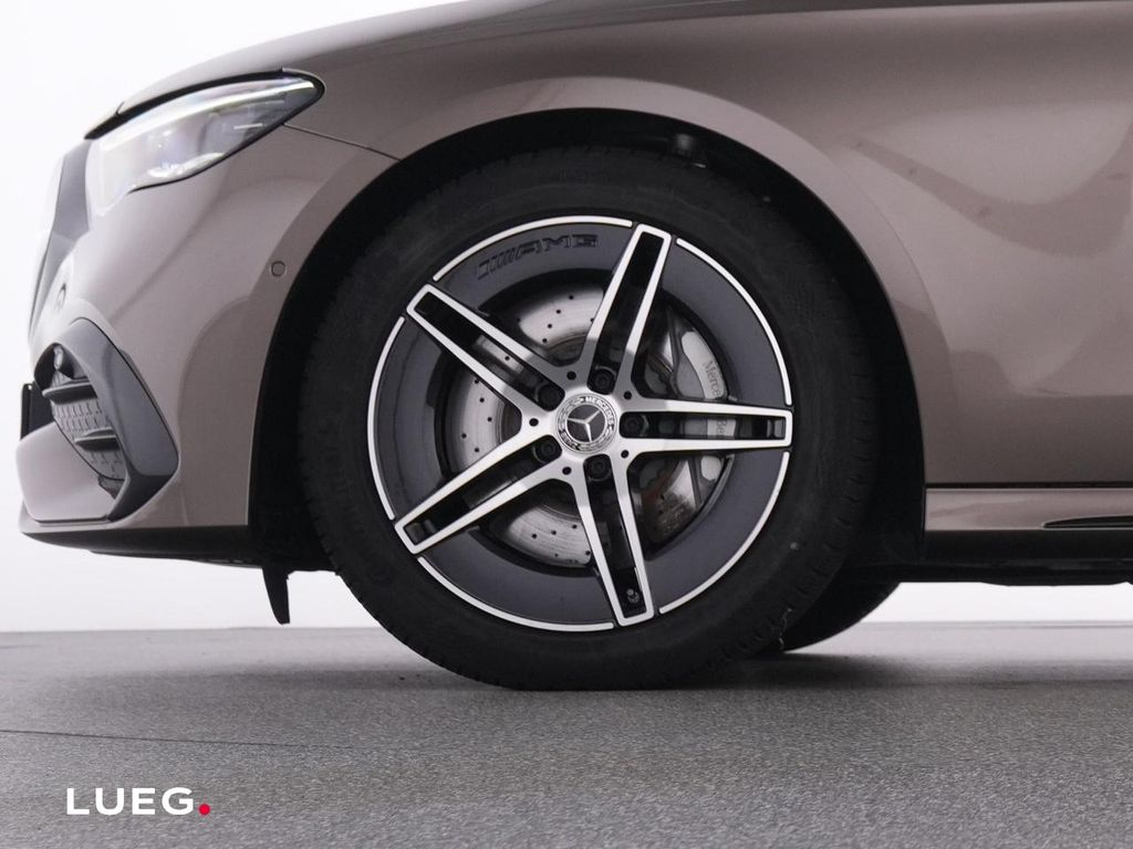 Mercedes-Benz E 300 2025