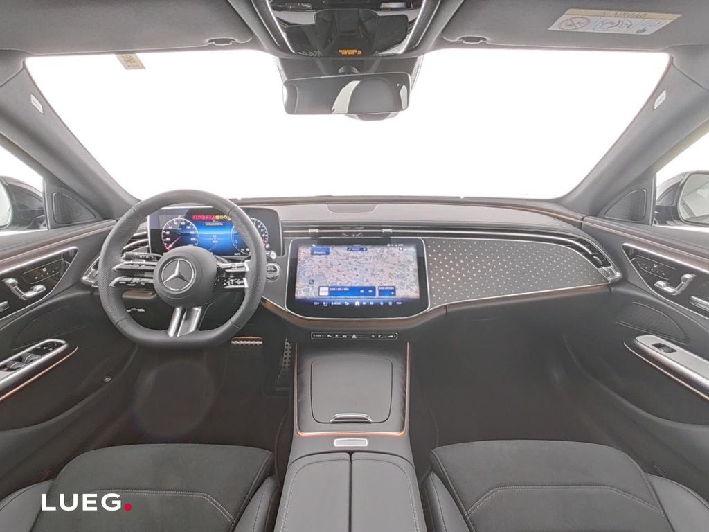 Mercedes-Benz E 300 2025