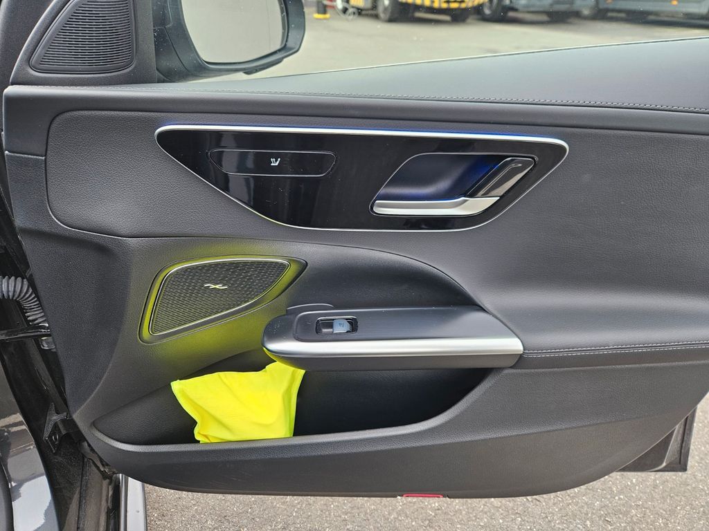 Mercedes-Benz C 200 2024