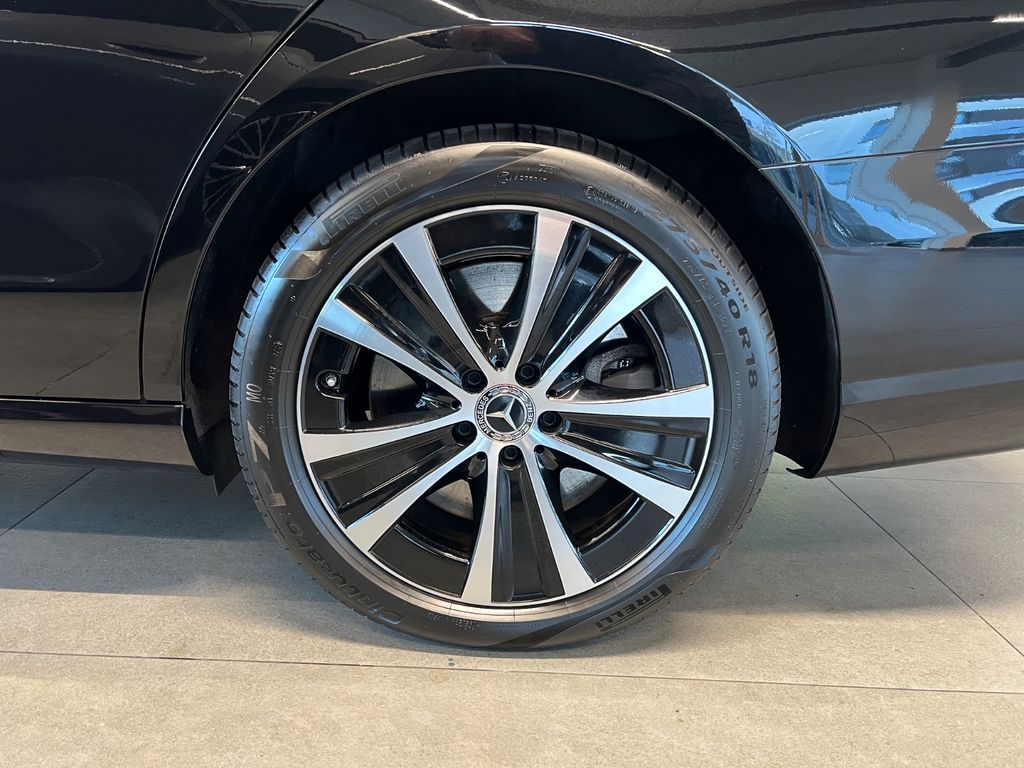 Mercedes-Benz E 300 2022