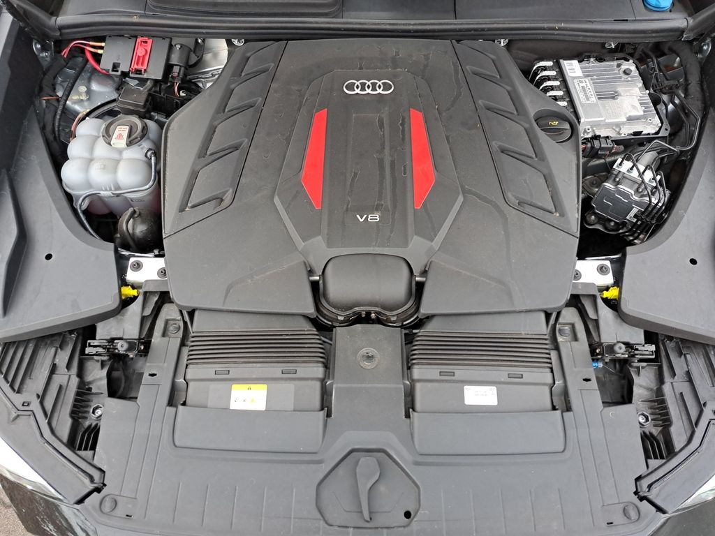 Audi SQ8 2023