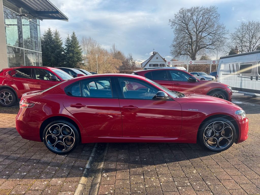 Alfa Romeo Giulia 2024