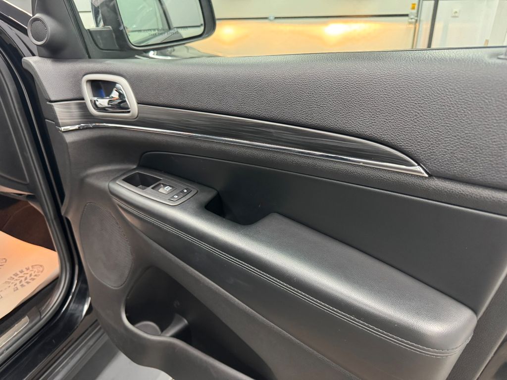 Jeep Grand Cherokee 2020