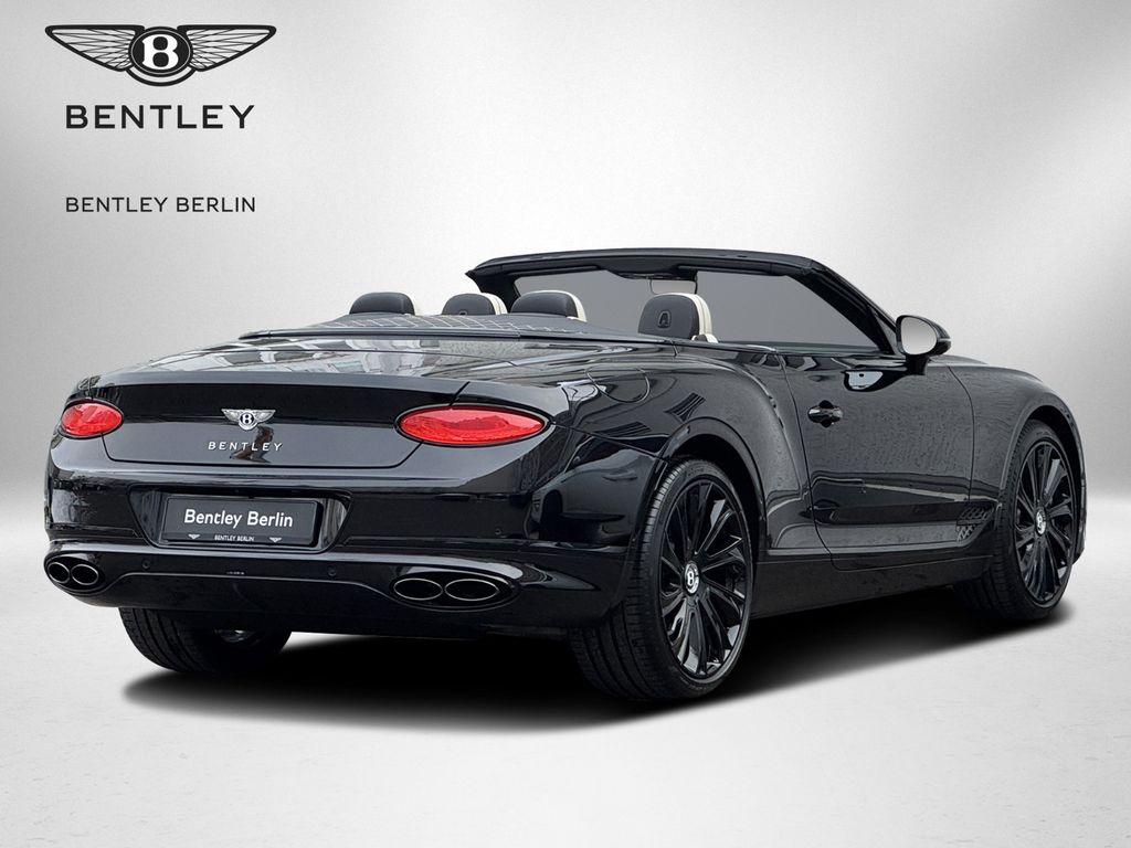 Bentley Continental GTC 2023