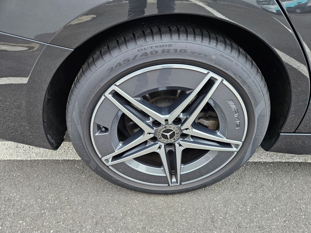 Mercedes-Benz C 200 2024