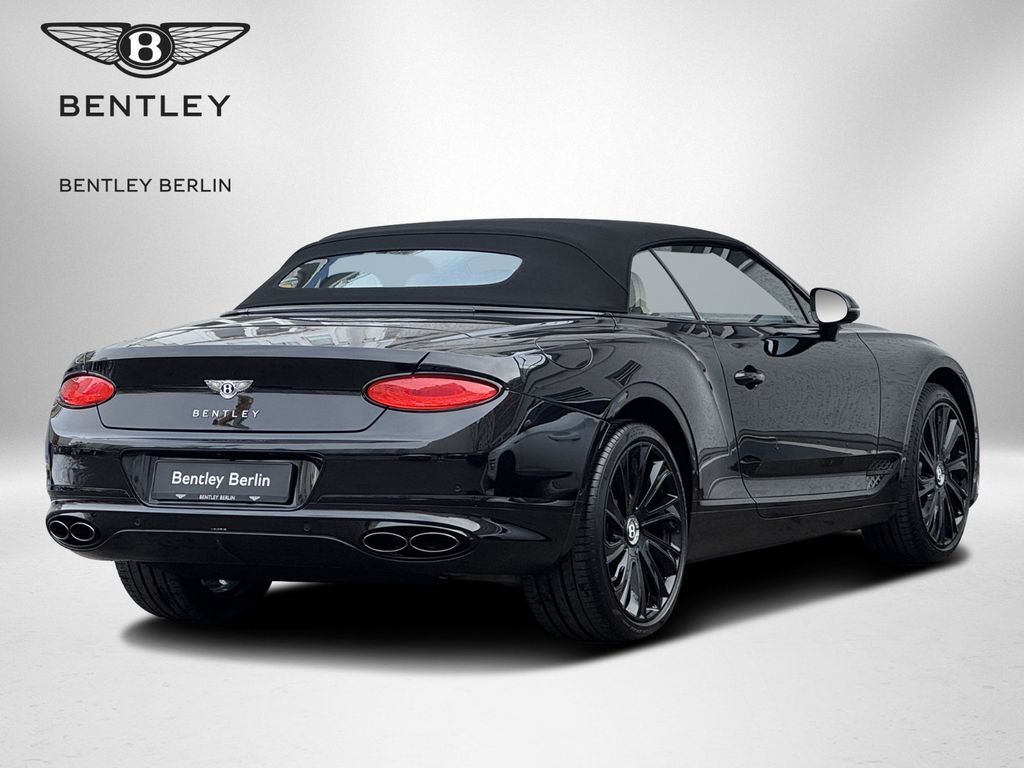Bentley Continental GTC 2023