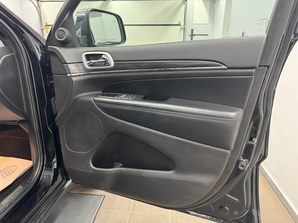 Jeep Grand Cherokee 2020