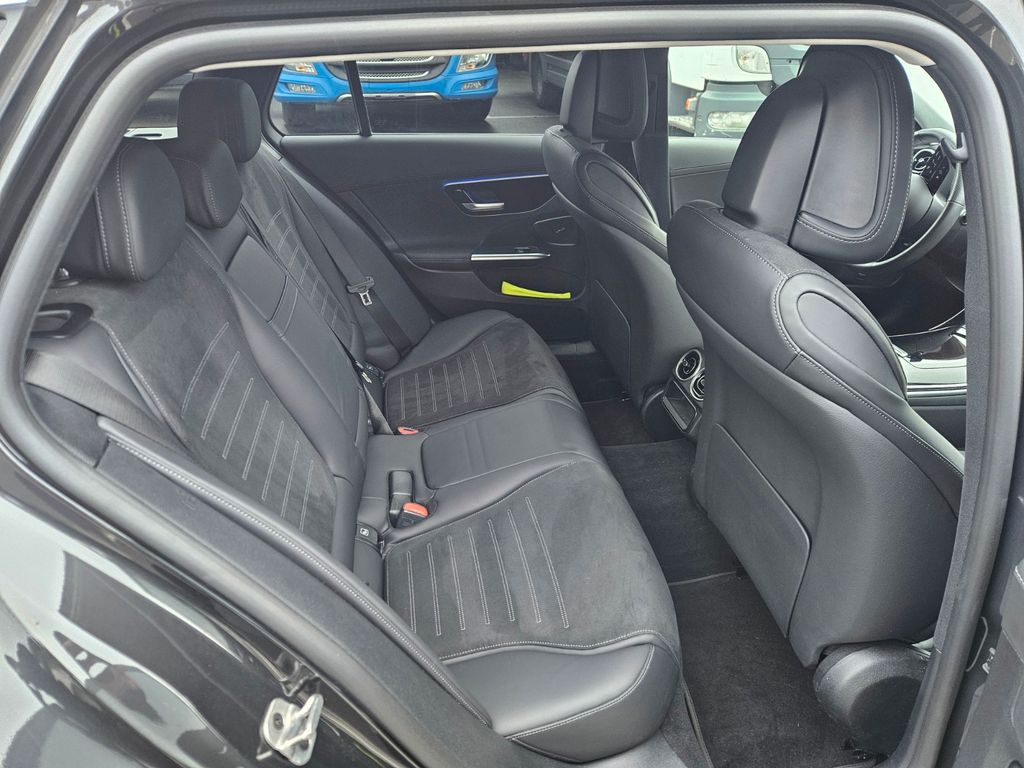 Mercedes-Benz C 200 2024