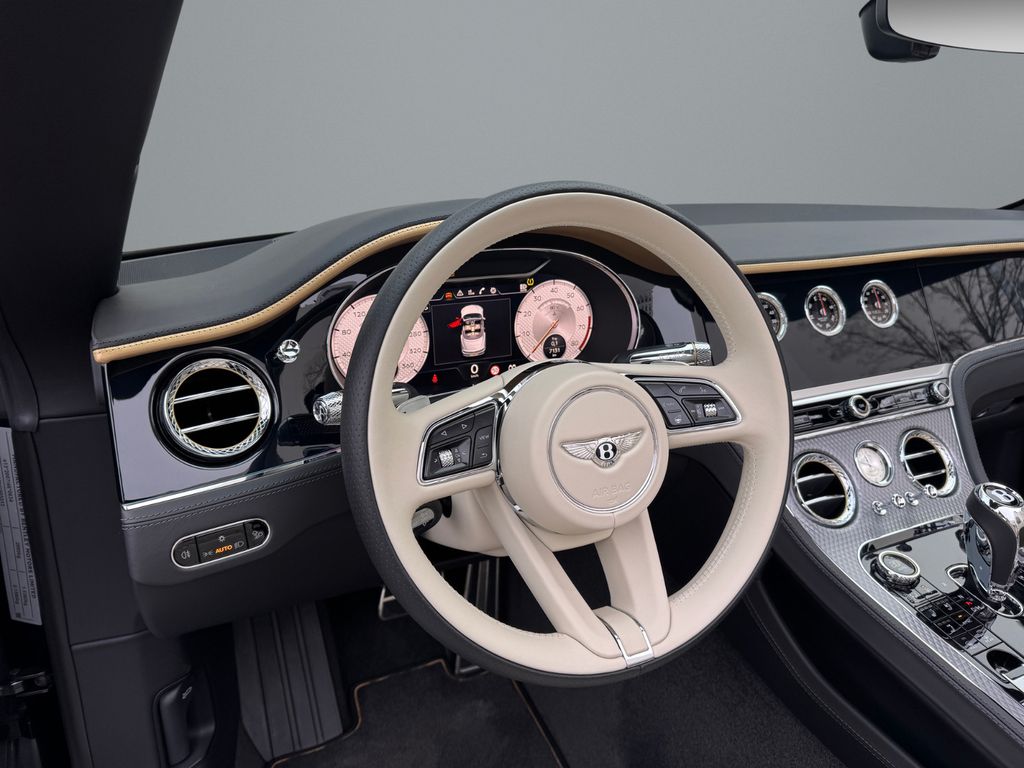 Bentley Continental GTC 2023