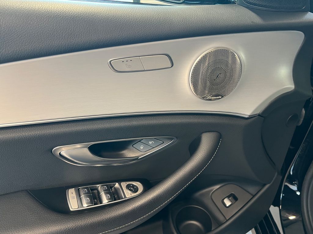 Mercedes-Benz E 300 2022