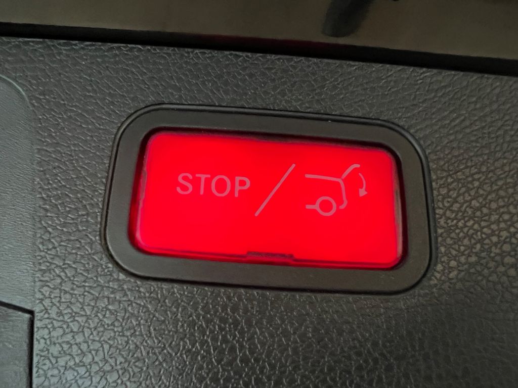 Mercedes-Benz E 300 2022