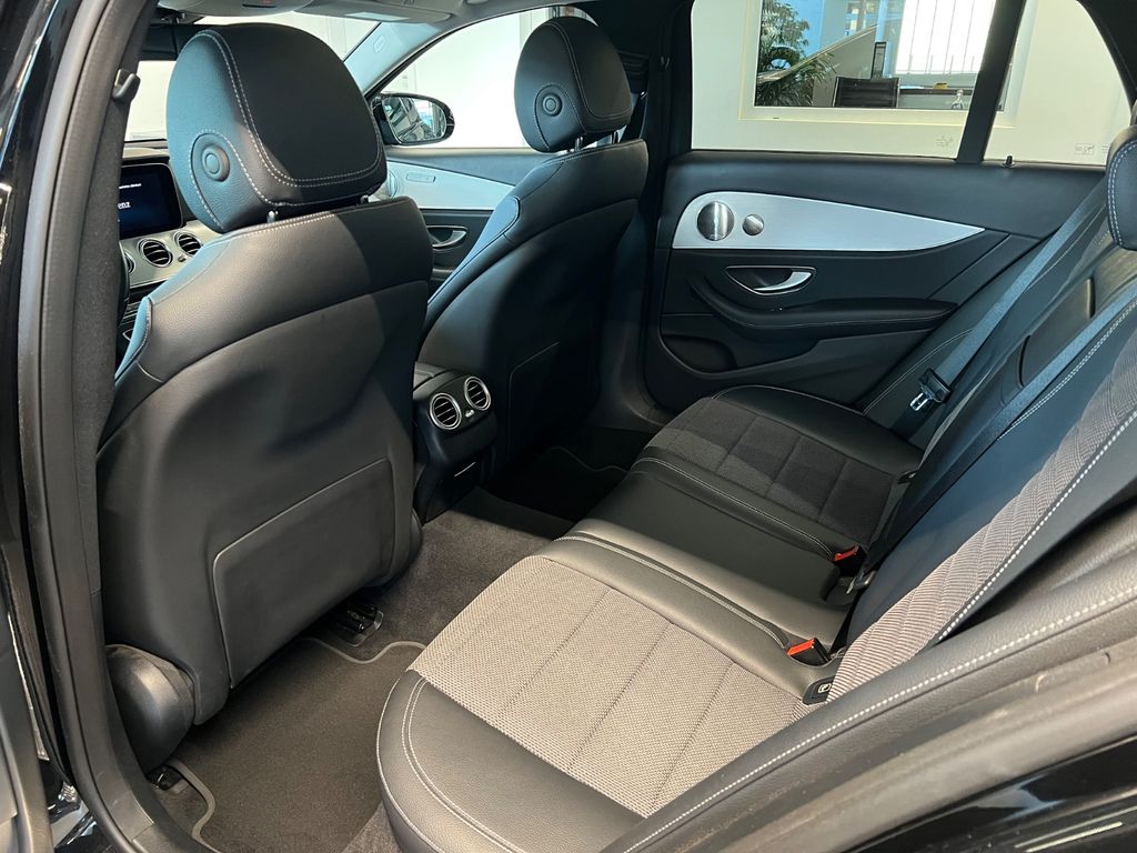 Mercedes-Benz E 300 2022