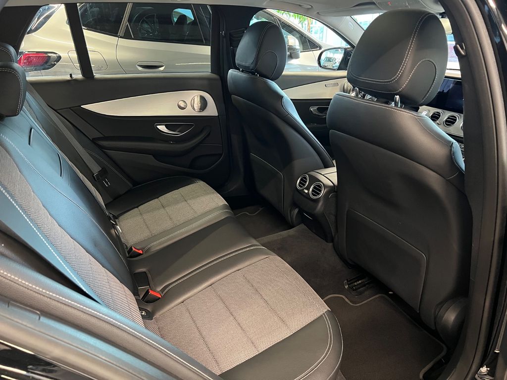 Mercedes-Benz E 300 2022