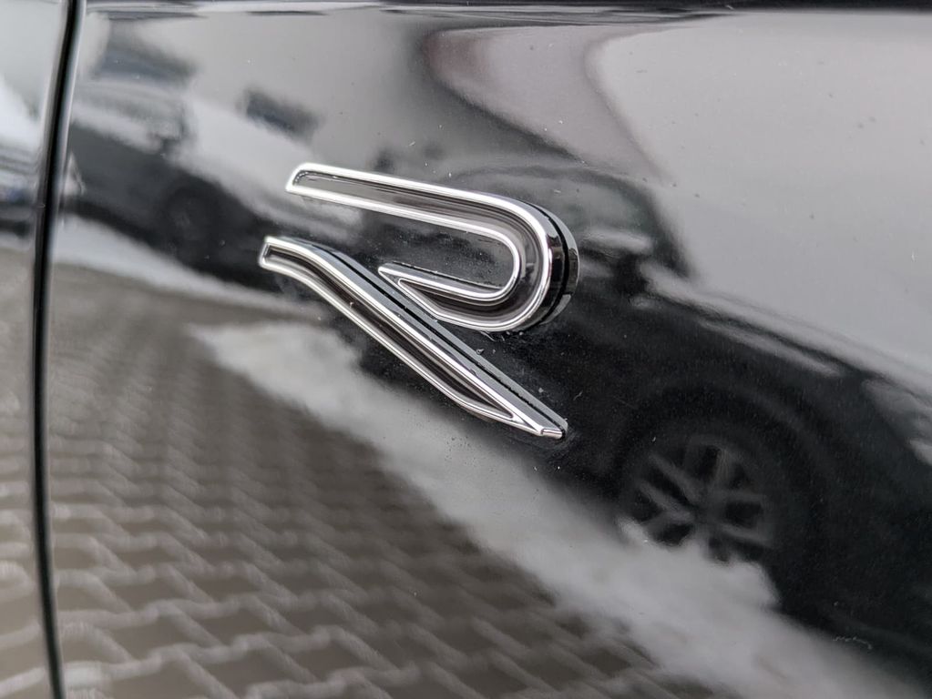 Volkswagen Touareg 2025