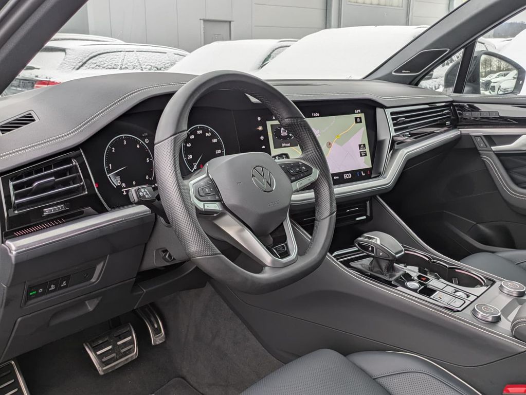 Volkswagen Touareg 2025