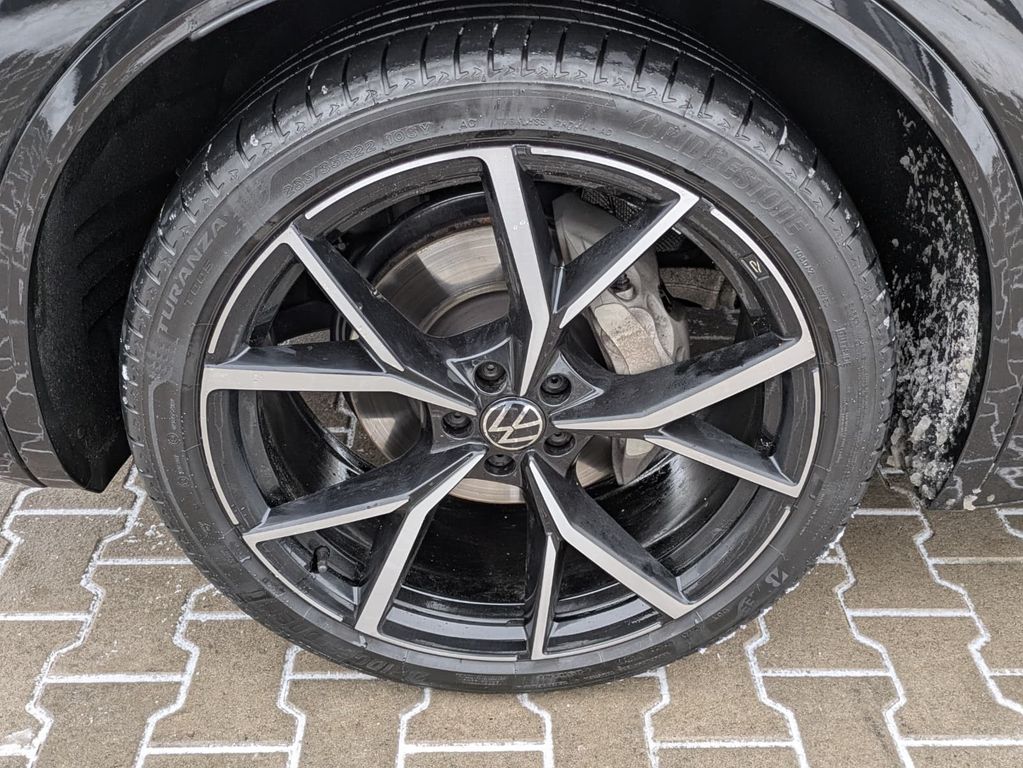 Volkswagen Touareg 2025