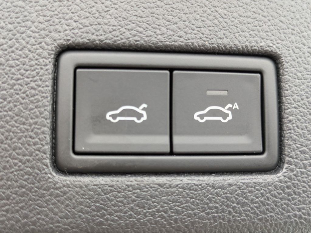 Volkswagen Touareg 2025