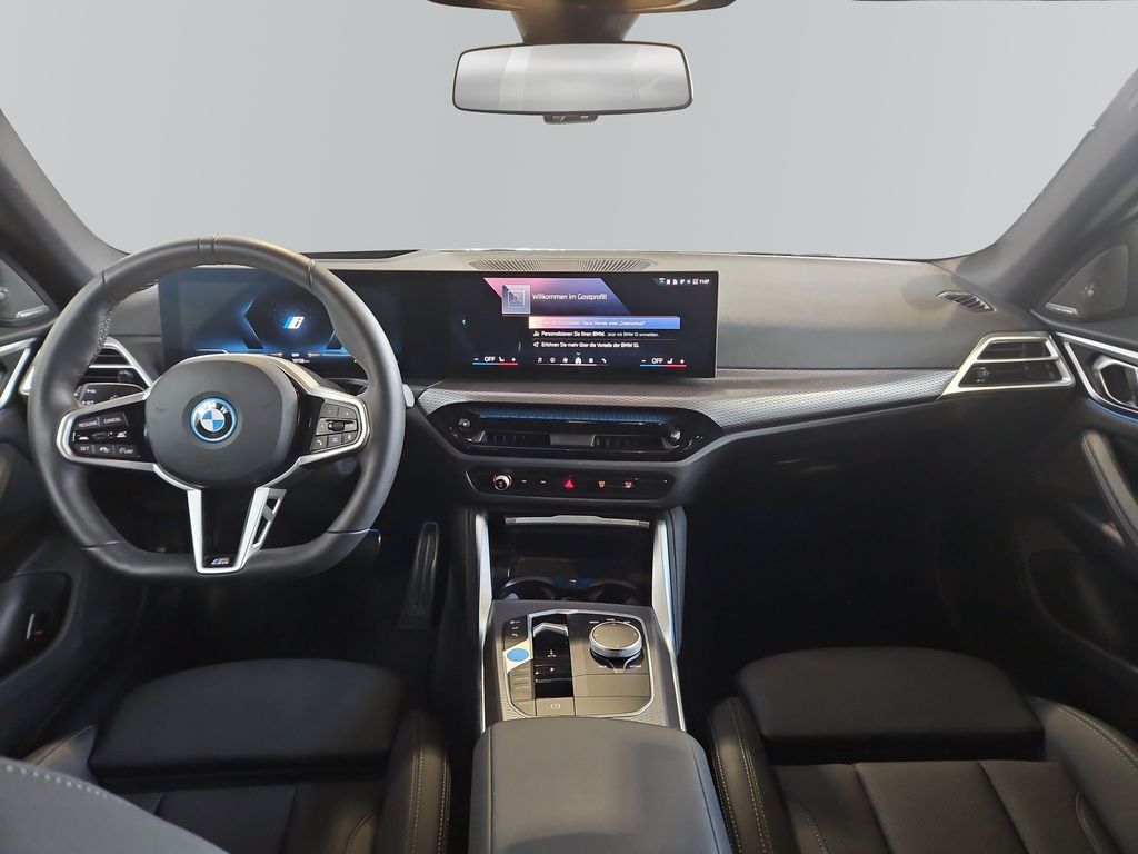 BMW i4 2025
