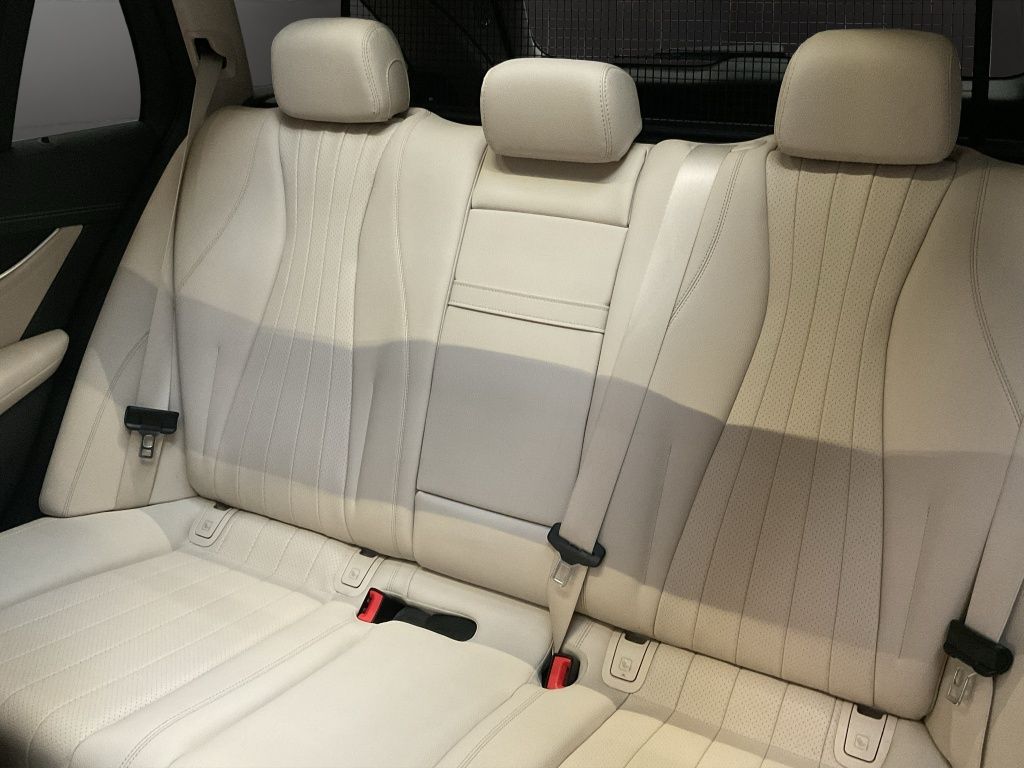 Mercedes-Benz E 300 2021