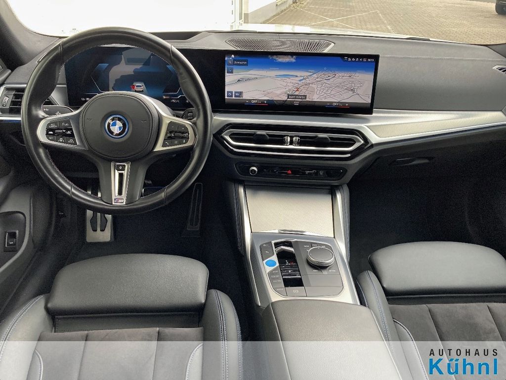 BMW i4 2023