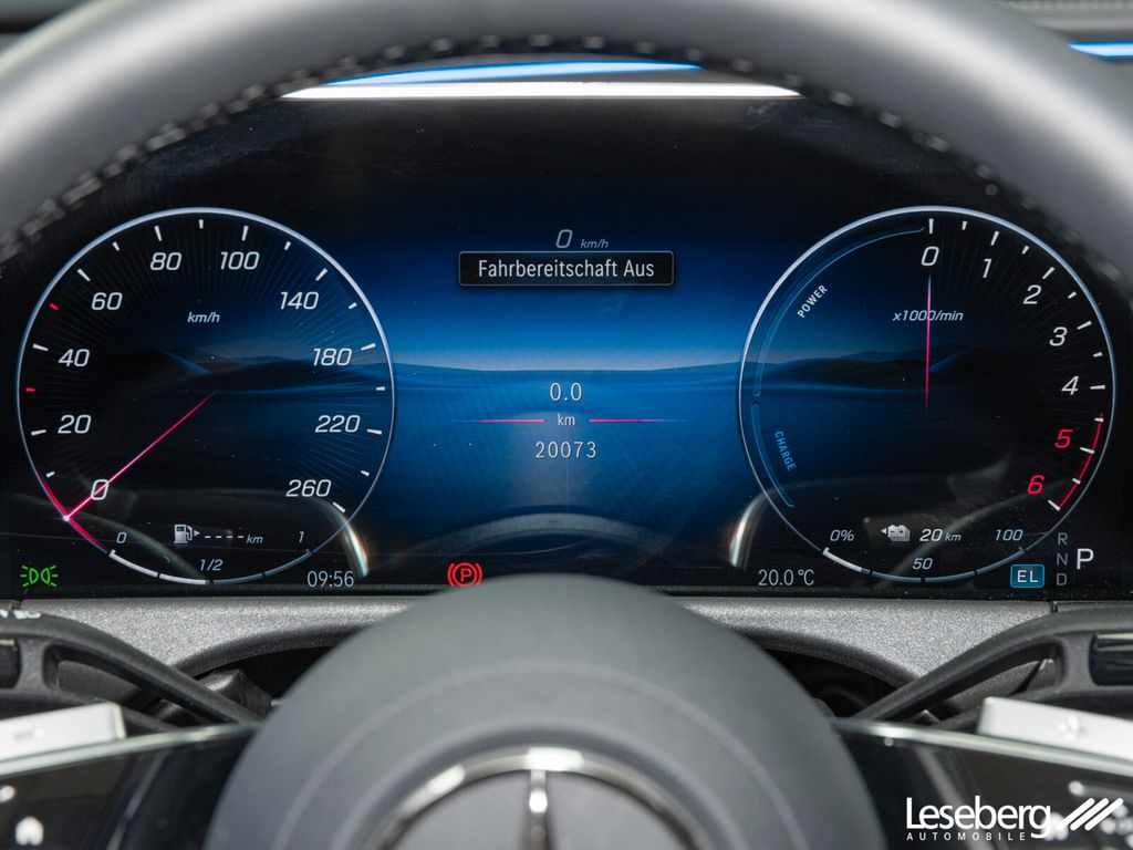 Mercedes-Benz E 300 2025