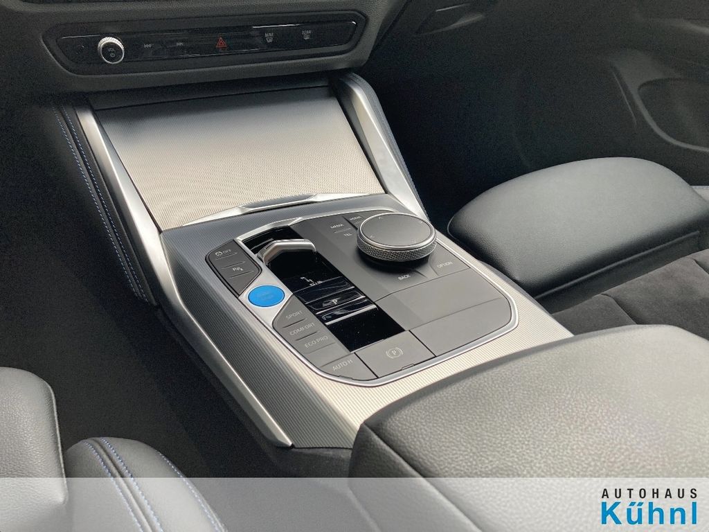 BMW i4 2023