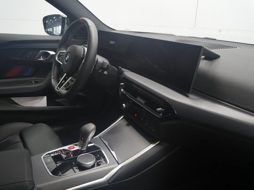 BMW M2 2025