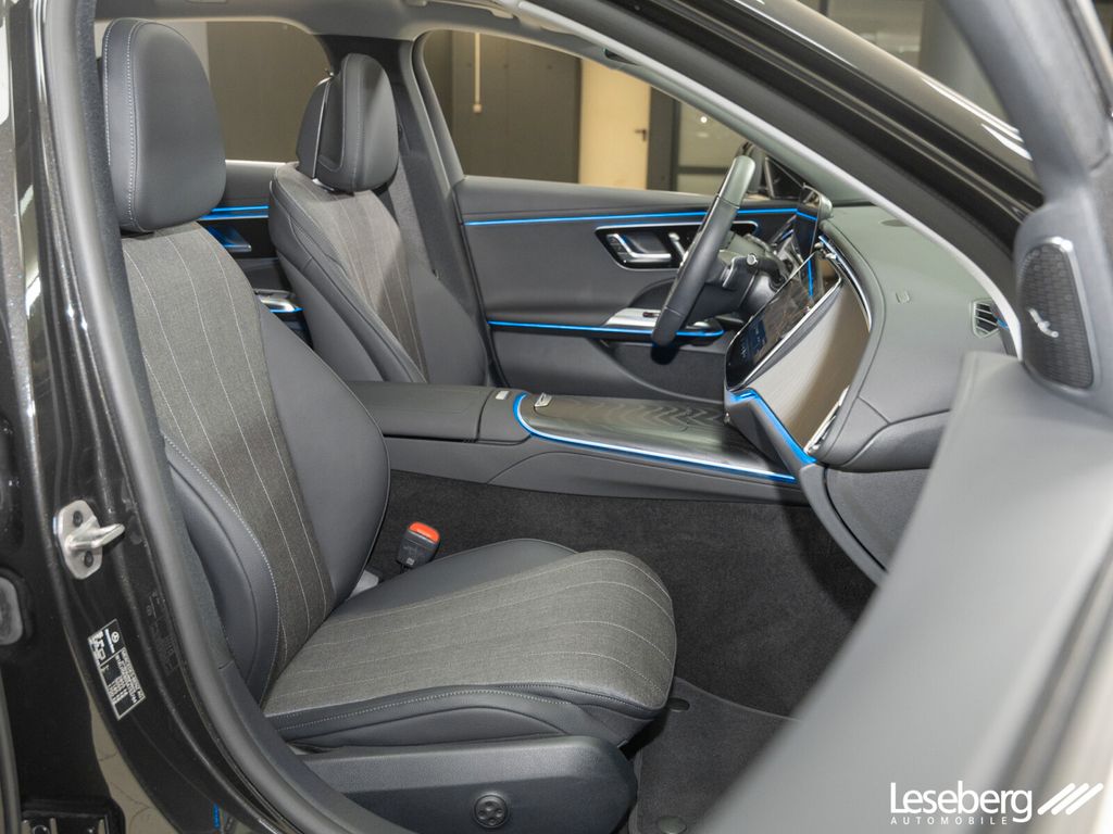 Mercedes-Benz E 300 2025