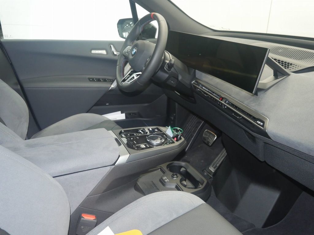 BMW iX 2025
