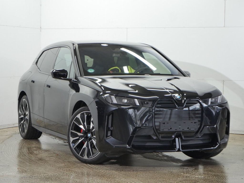 BMW iX 2025