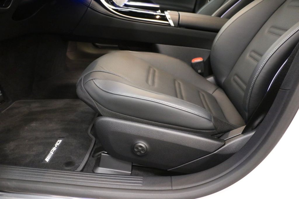 Mercedes-Benz EQE 2022