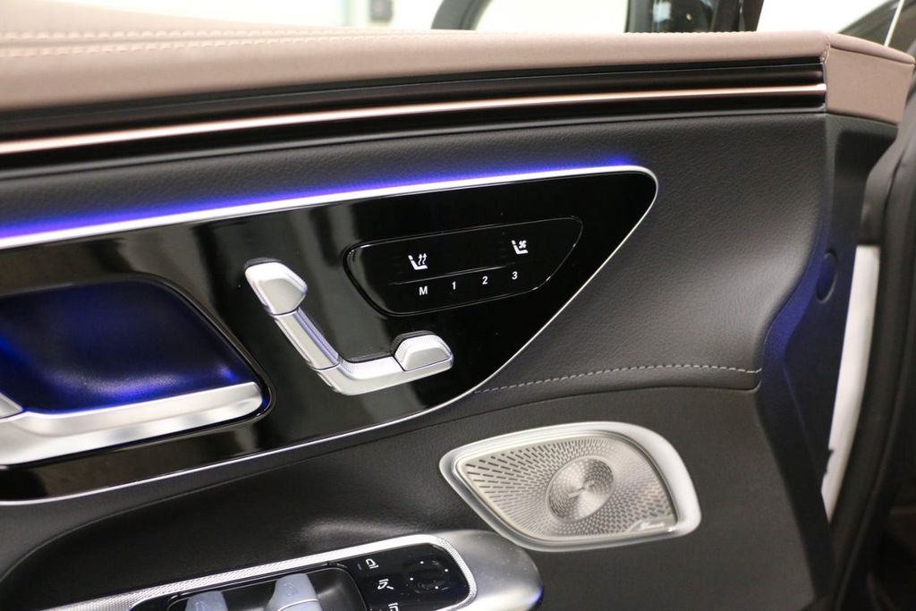 Mercedes-Benz EQE 2022