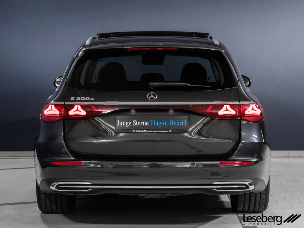 Mercedes-Benz E 300 2025