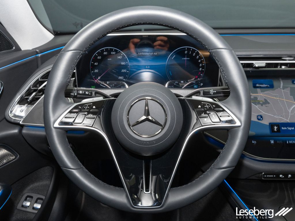 Mercedes-Benz E 300 2025