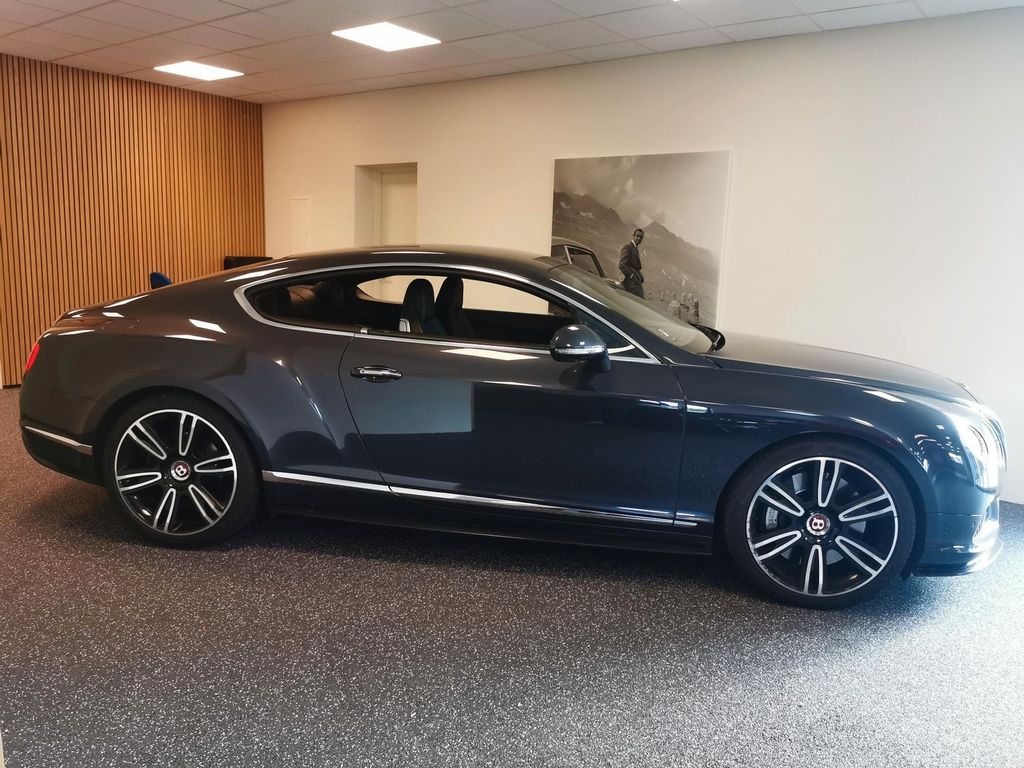 Bentley Continental GT 2012