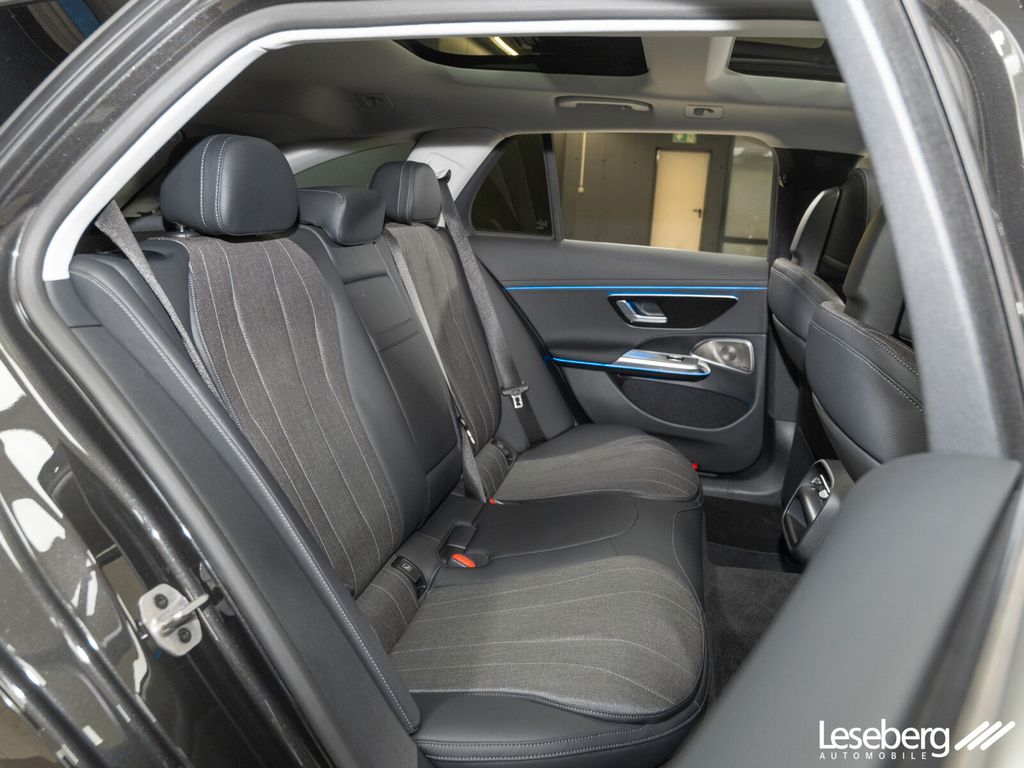 Mercedes-Benz E 300 2025