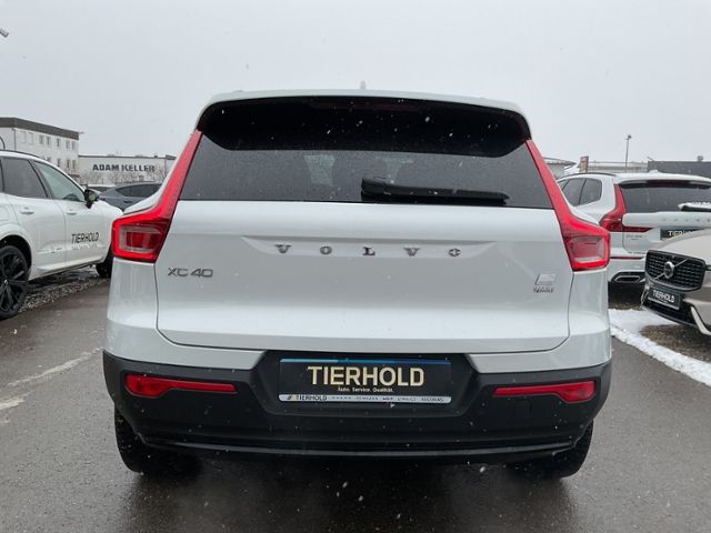 Volvo XC40 2022