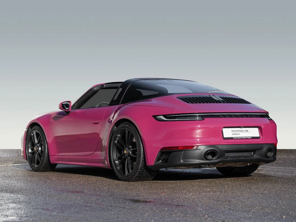 Porsche 992 2024