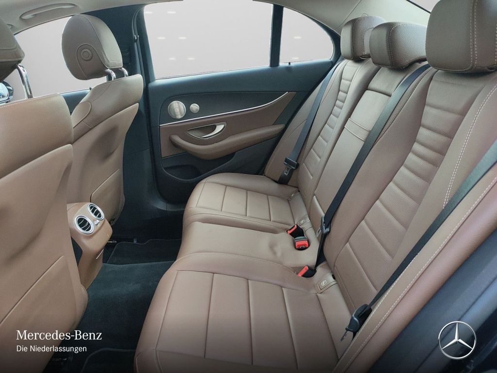 Mercedes-Benz E 300 2022